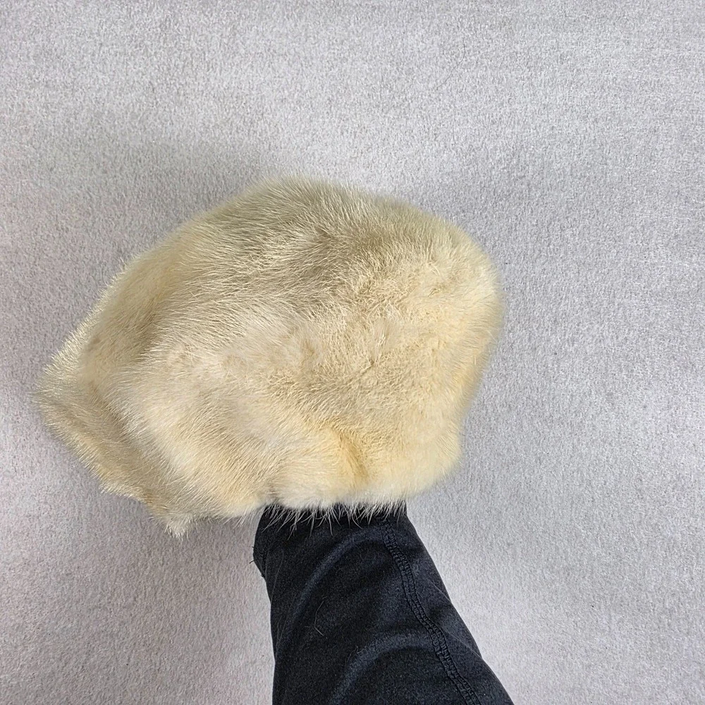 Vintage Ambrose New York for Lord & Taylor Salon‎ Cream Fur Hat Satin  Lined